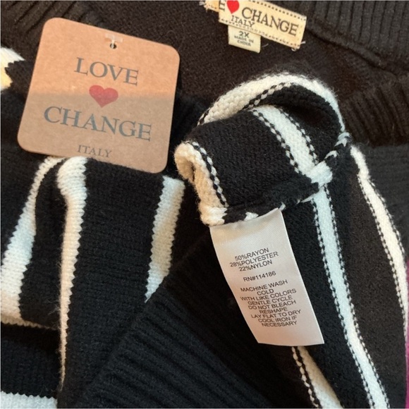 Love Change Italy black with white stripes drop shoulder sweater Woman’s 2X - Picture 3 of 10